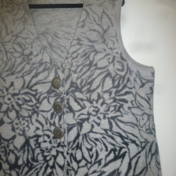 🖤 Coldwater Creek 100% Wool Vest – Floral Color changing Pattern – Size 1X - Picture 4 of 14